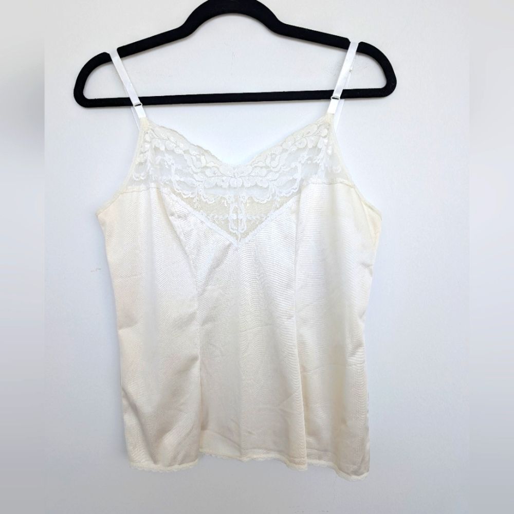 Vintage Vassarette Nylon Lace Detail Cami Adjustable Strap Sz M Made in USA